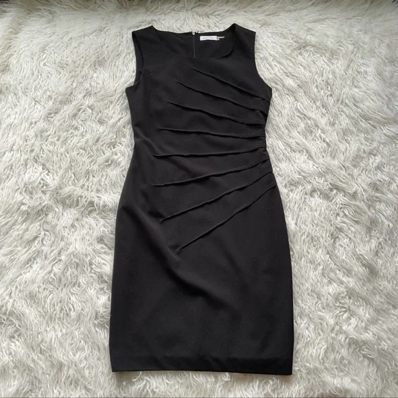 Calvin Klein Sleeveless FullyLined Tailored Dress wSunburst Asymmetrical Pleats - Picture 3 of 6